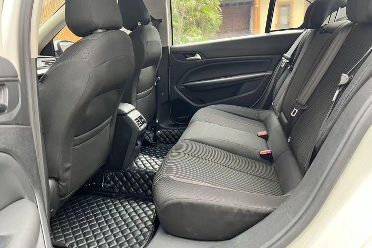 Used Peugeot 408 2015 1.2T Automatic Luxury Edition