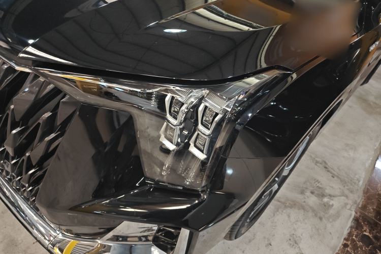 Used GAC Trumpchi ES9 2024 PHEV with 143 km Max
