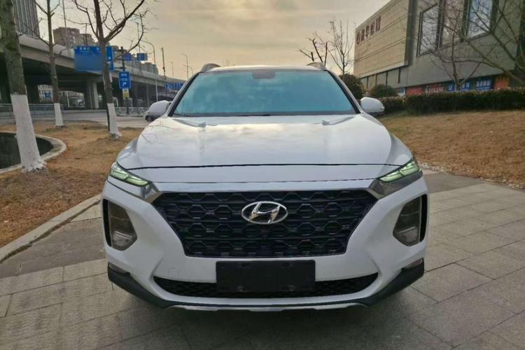 Used Hyundai Santa Fe 2019 380 TGDi GLS Automatic 2WD Luxury Version China VI Standard
