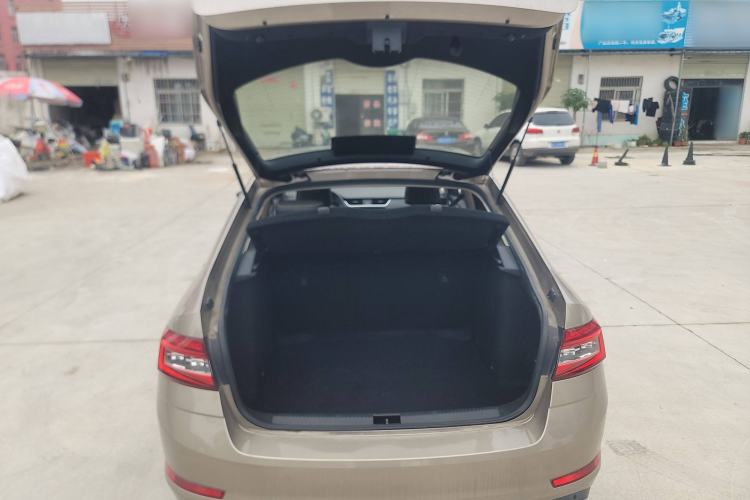 Used Skoda Octavia 2018 TSI230 DSG Luxury Edition
