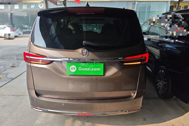 Used Buick GL8 2021 Land Cruiser Executive Class 652T Luxury Model
