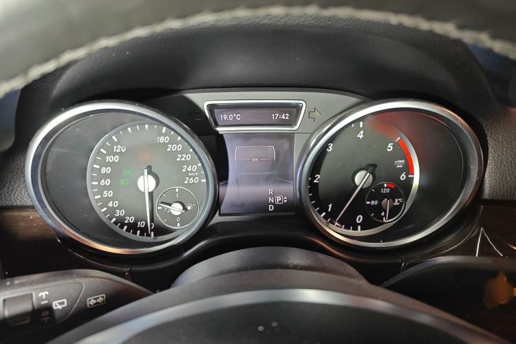 Used Mercedes-Benz M-Class 2014 ML 350 CDI 4MATIC
