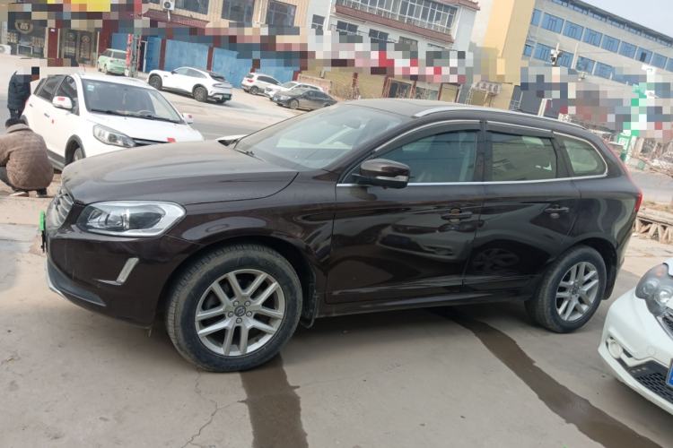 Used Volvo XC60 2017 T5 Smart Upgrade Edition
