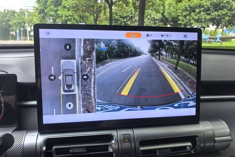 Used GAC Trumpchi EMKOO 2022 1.5T Supernova Pro Edition
