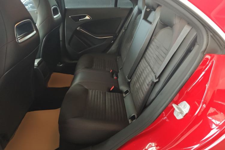 Used Mercedes-Benz CLA 2015 CLA 220 4MATIC
