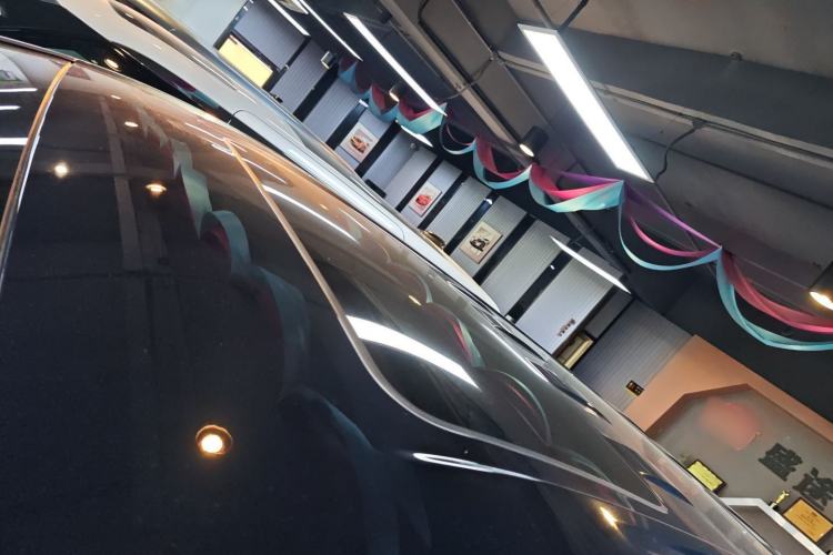 Used VOYAH Dream 2025 PHEV Four-Wheel Drive Prestige Kunpeng Edition
