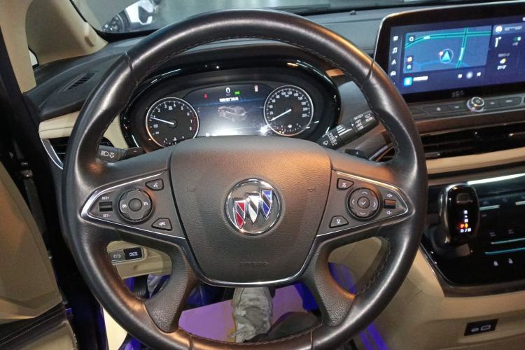 Used Buick GL8 2023 Land Executive Class 652T Luxury Model
