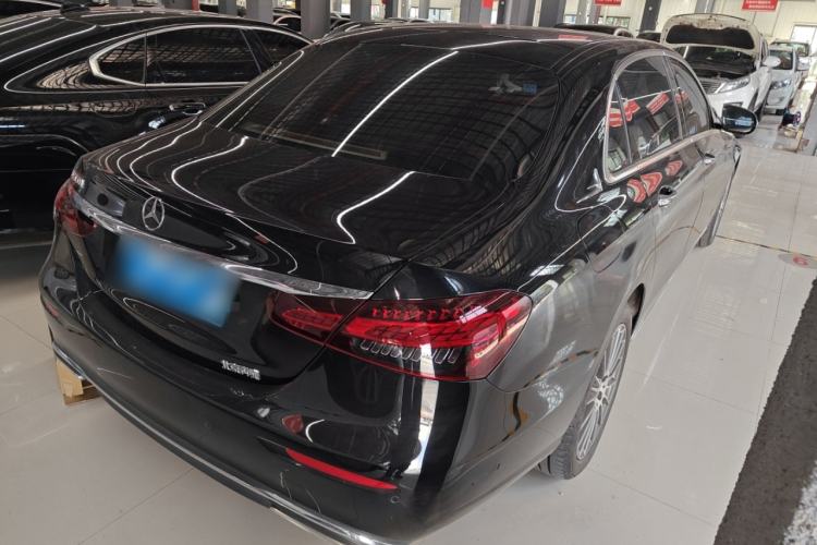Used Mercedes-Benz E-Class 2023 Facelift E 260 L