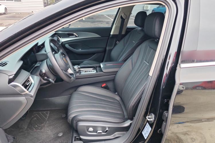 Used Hongqi H5 2024 2.0T Automatic Smart Connect Flagship Edition
