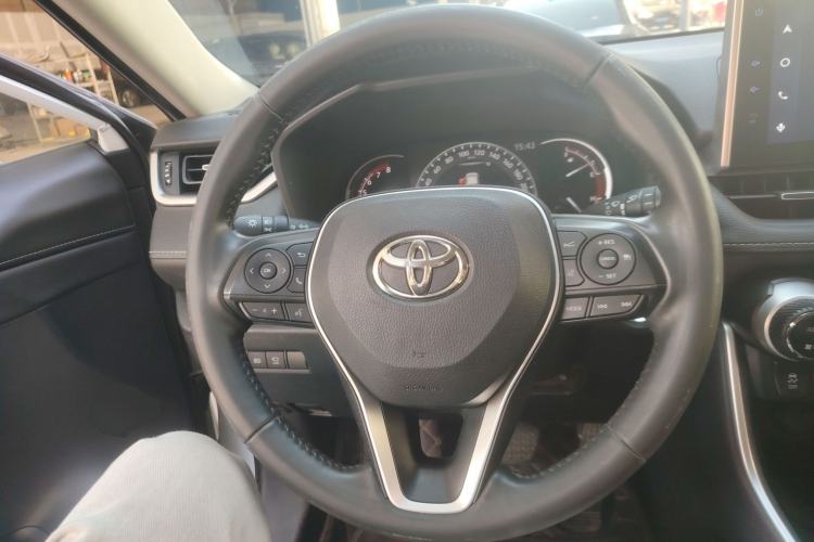 Used Toyota RAV4 2021 2.0L CVT Two-Wheel Drive Fashion PLUS Edition