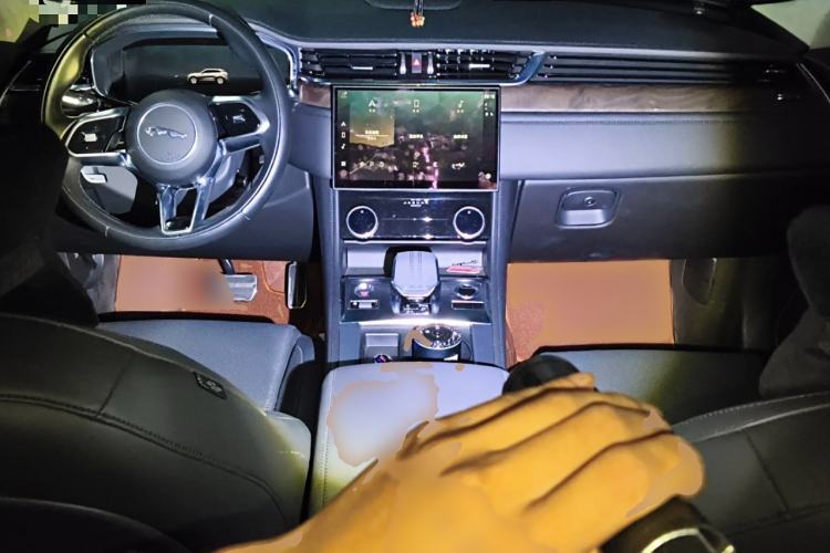 Used Jaguar F-PACE 2022 P250 HSE
