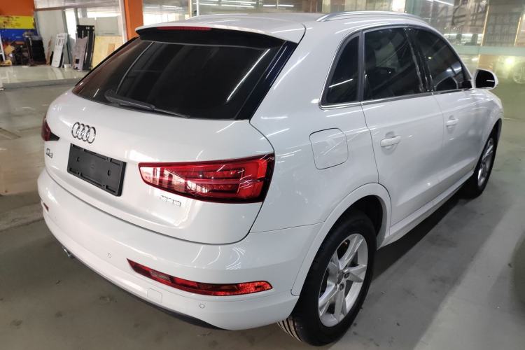 Used Audi Q3 2017 30 TFSI Fashion Model
