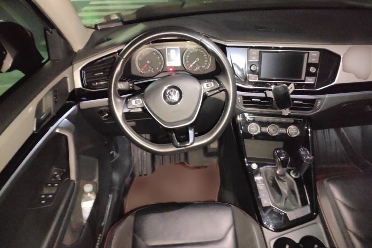 Used Volkswagen Tayron 2019 330TSI Two-Wheel Drive Luxury Model China VI Standard