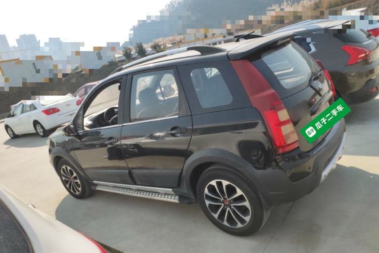 Used FORTHING Joyear X5 2015 1.6L Manual Luxury Model
