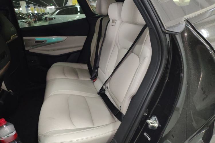 Used Lynk & Co 08 EM-P 2023 220km All-Wheel-Drive Performance Halo
