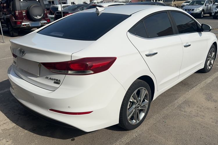 Used Hyundai Elantra 2016 1.6L Automatic ZhiXuan – Elite Version

