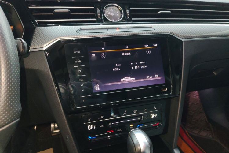 Used Volkswagen Magotan 2023 2 Million Units Limited Edition 330TSI DSG Leading Version