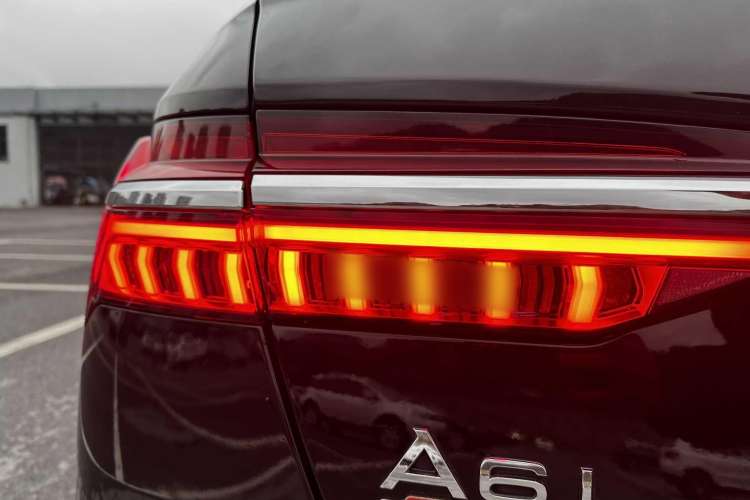 Used Audi A6L 2022 40 TFSI Luxury Dynamic Model
