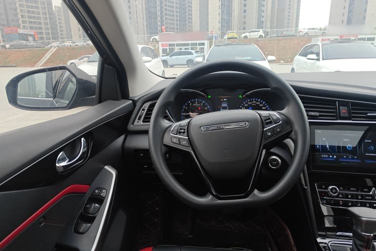 Used Venucia D60 2019 100 000 Honor 1.6L XL CVT Chenku Edition China VI Standard
