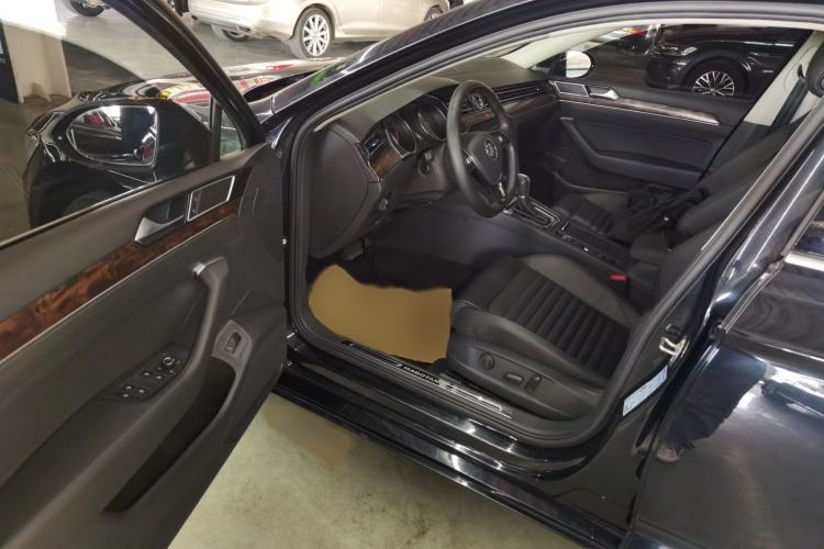 Used Volkswagen Magotan 2019 330TSI DSG Luxury Model China V Standard
