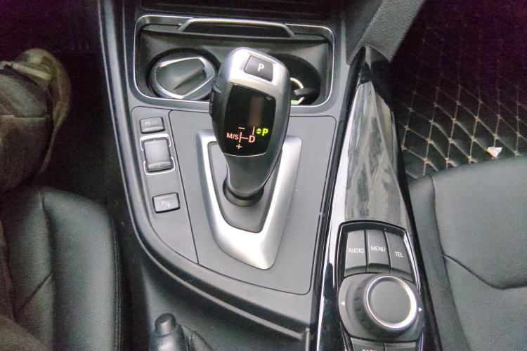 Used BMW 3 Series 2017 318i Fashion Model