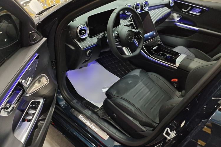 Used Mercedes-Benz C-Class 2025 C 260 L Obsidian Night Sport Edition
