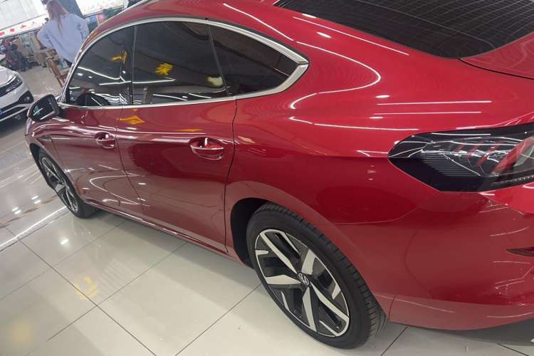 Used Volkswagen Lamando 2022 Lavida L 280TSI DSG Cool & Spicy Edition
