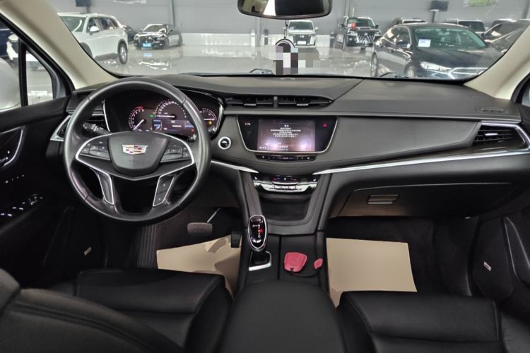 Used Cadillac XT5 2016 25T Luxury Model