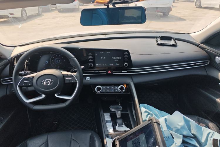 Used Hyundai Elantra 2022 1.5L CVT GLX Elite Edition