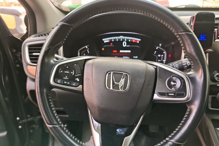 Used Honda CR-V 2017 240TURBO CVT Front-Wheel Drive Fashion Edition
