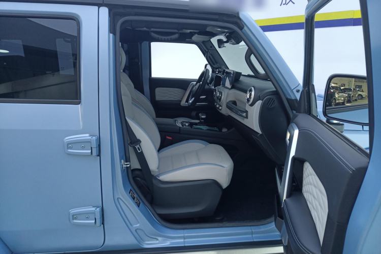 Used BAIC Off-Road BJ40 2023 2.0D Automatic Four-Wheel Drive Blade Hero Edition Adventurer Type