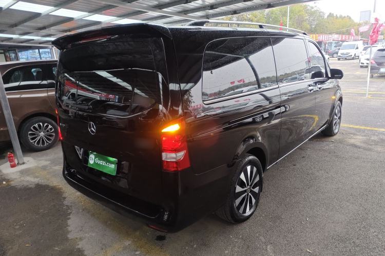 Used Mercedes-Benz Vito 2023 2.0T Elite Version 7 Seats