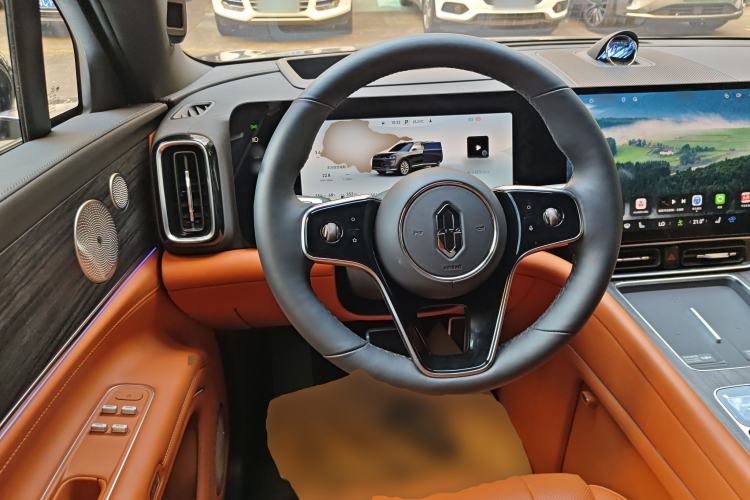 Used Hima AITO M9 2024 Range-Extended Max Edition 42 kWh 6-Seater Version
