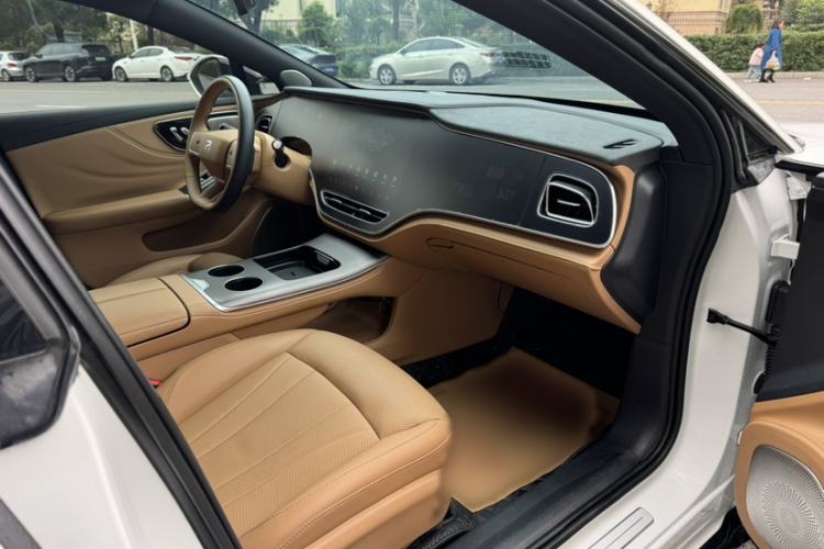 Used  F7 2023 Advanced Edition