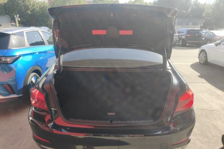 Used BMW 5 Series New Energy 2019 Updated Version 530Le Luxury Package
