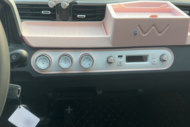 Used Wuling Hongguang MINIEV 2021 Macaron Premium Model – Lithium Iron Phosphate
