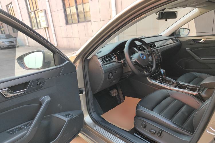 Used Volkswagen Passat 2017 280TSI DSG Luxury Edition