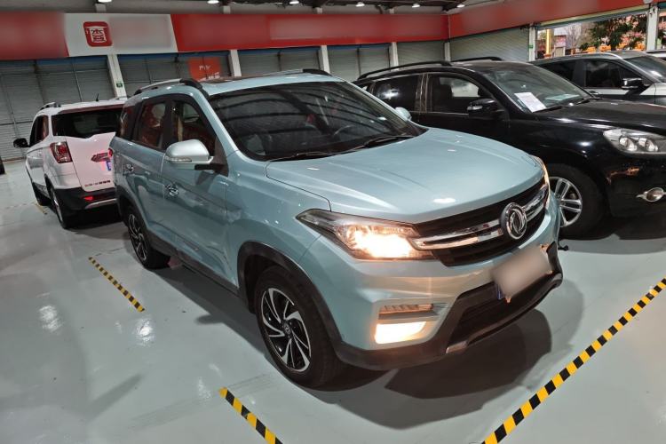 Used Dongfeng Fengon S560 2018 1.8L Manual Comfort 5-Seater China V Standard
