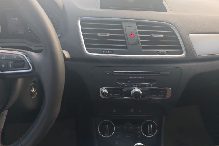 Used Audi Q3 2018 30th Anniversary Edition 30 TFSI Fashion Model
