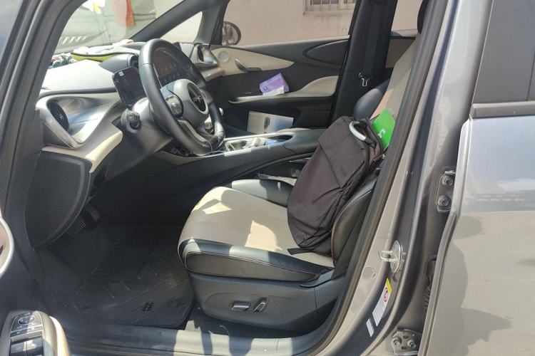 Used BYD Dolphin 2023 420 km Fashion Edition
