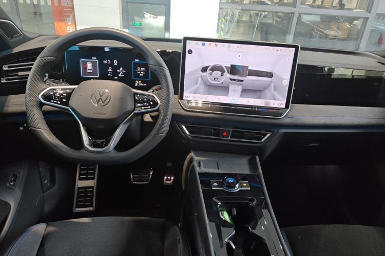 Used Volkswagen Tiguan L 2024 PRO 380TSI Four-Wheel Drive R-Line Prestige Edition