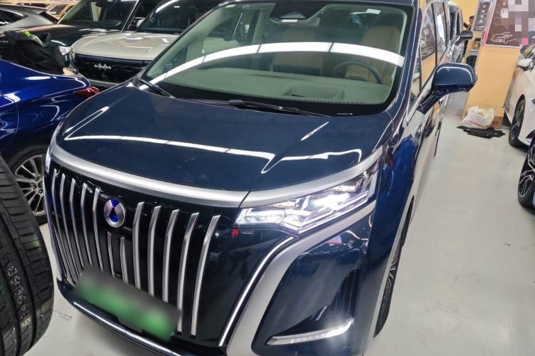 Used Denza D9 2022 EV 600 Four-Wheel Drive Flagship Model