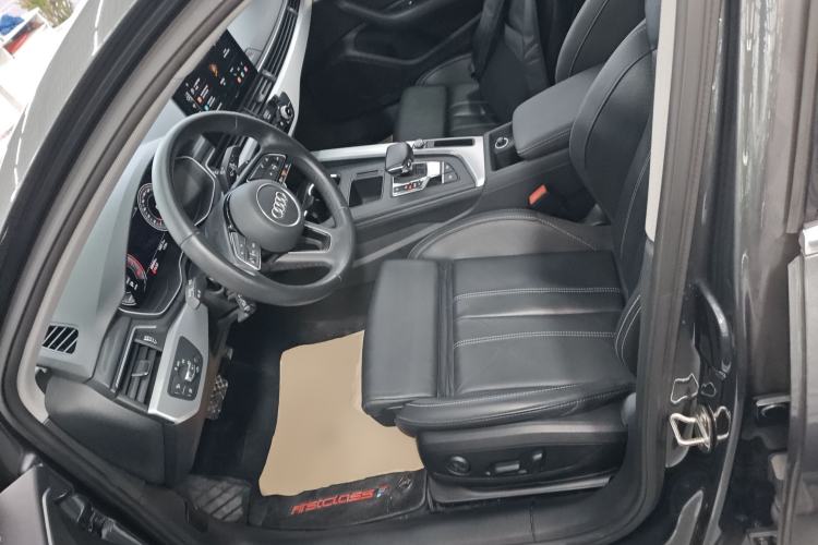 Used Audi A4L 2020 40 TFSI Fashion Dynamic Model
