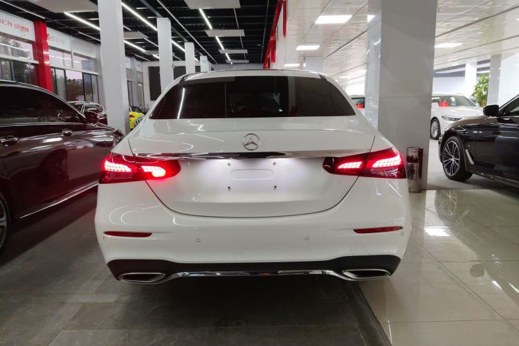 Used Mercedes-Benz E-Class 2022 Revised Version E 300 L Sporty and Stylish Edition
