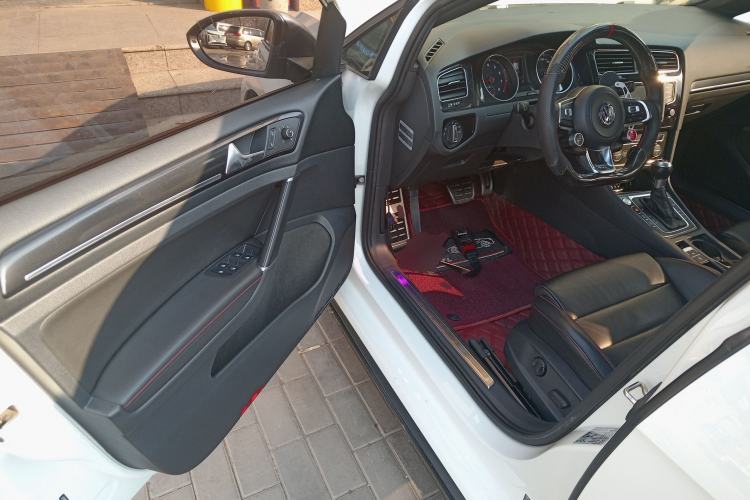 Used Volkswagen Golf GTI 2016 2.0 TSI GTI