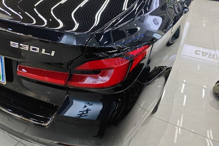 Used BMW 5 Series 2021 530Li Leading Model M Sport Package
