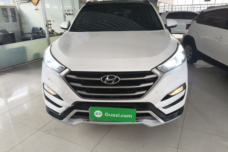 Used Hyundai Tucson 2018 1.6T Dual-Clutch Two-Wheel Drive 15th Anniversary Special Edition