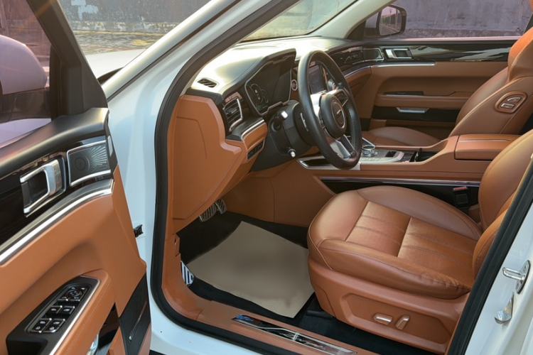 Used Zotye T700 2017 1.8T Dual-Clutch Prestige Model