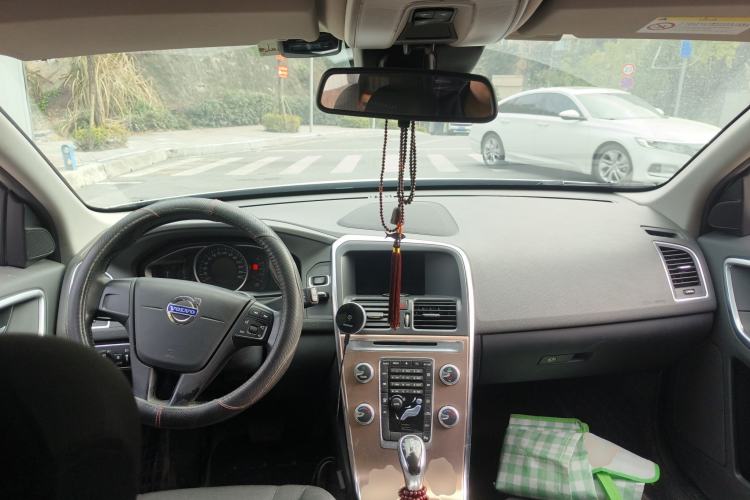 Used Volvo XC60 2015 T5 Smart Edition