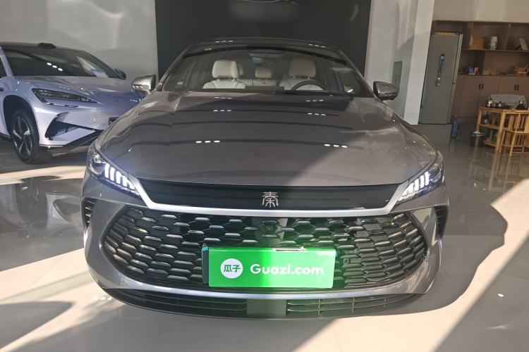 Used BYD Qin PLUS 2025 DM-i Smart Drive 120KM Superior Model
